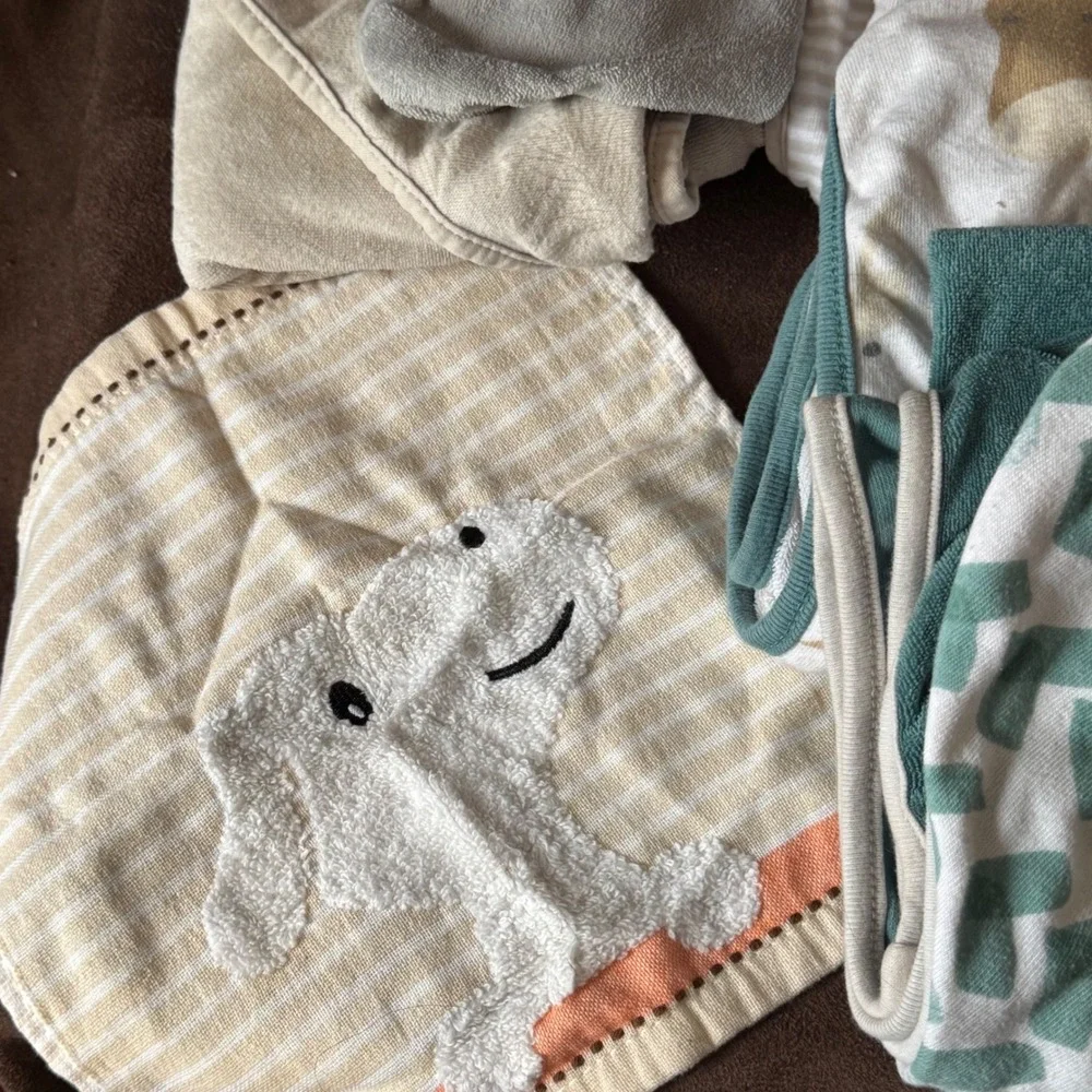 Cloud Island Just Born Baby Hooded Towel‎ Washcloth Bundle Teal Cream 8 Pc Set